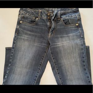 American Eagle Capri ♥️ size 10